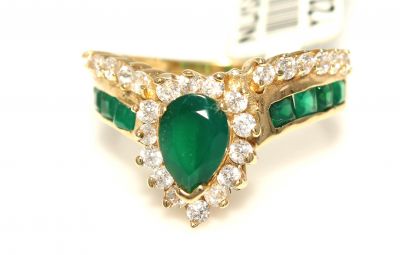 14K Gold Ring With Emerald - 5