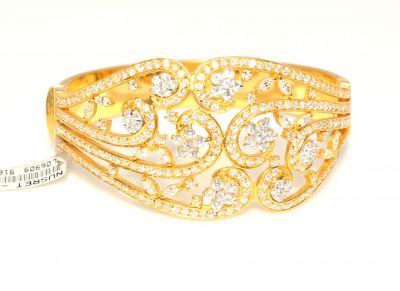 22K Gold Flowers Skyland Bangle - 7