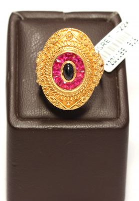 22K Gold Ruby and Sapphire Antique Ring - 7