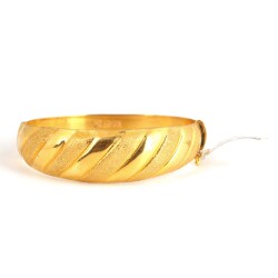 22K Gold Shiny & Matte Bands Hinged Bangle Bracelet - 4