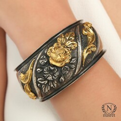 24K Gold and Sterling Silver Flower Inlaid Bracelet - 10
