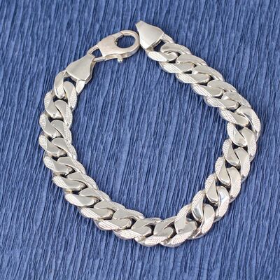 925 Ayar Gümüş 10 x 13 mm Desenli Zincir Bileklik - 1