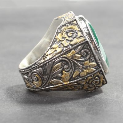 925 Sterling Silver Handcarved Emerald Stone Man Ring - 6