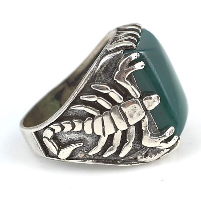 925 Sterling Silver Rectangle Green Agate Stone Scorpions Men Ring - 12